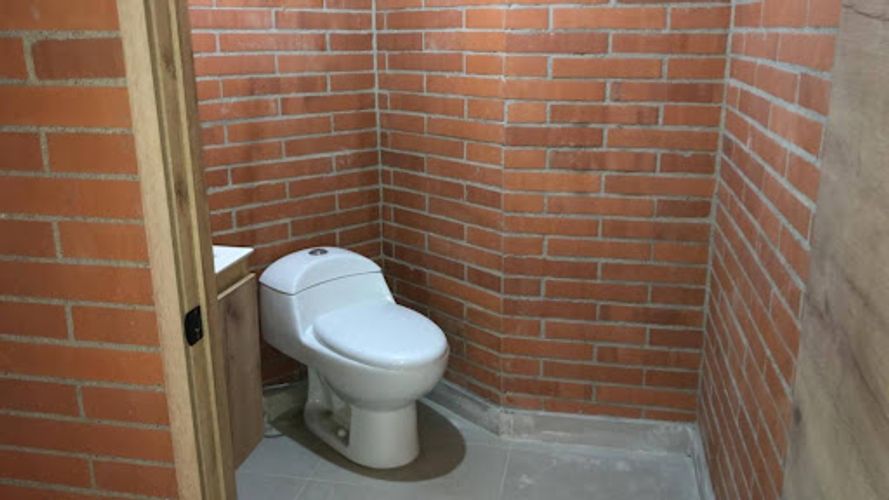 Local en arriendo en Laureles, Medellín, 35 m² · foto 4 de 4