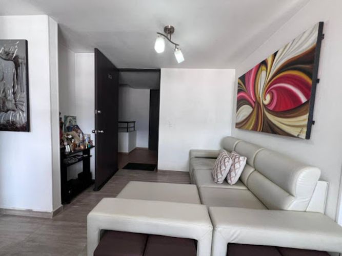Apartamento de 2 alcobas en venta en Niquia, Bello, 54 m² · foto 17 de 24