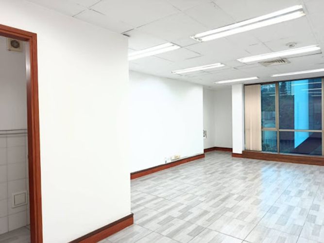 Oficina en arriendo en Milla De Oro, Medellín, 105 m² · foto 3 de 15