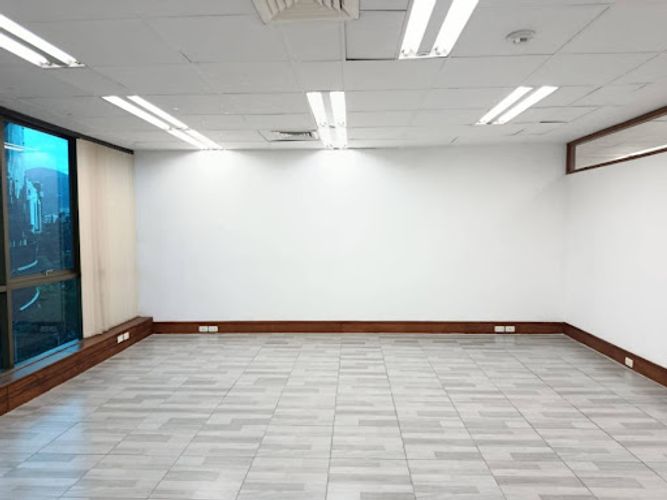 Oficina en arriendo en Milla De Oro, Medellín, 105 m² · foto 4 de 15