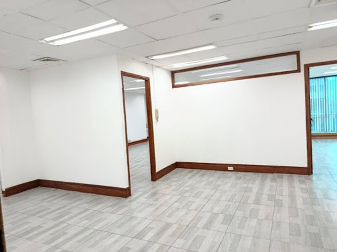 Oficina en arriendo en Milla De Oro, Medellín, 105 m² · foto 8 de 15