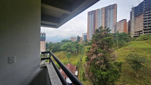 Apartamento en venta en Aves Maria, Itagüí · foto 6 de 16