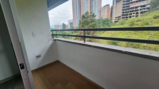 Apartamento en venta en Aves Maria, Itagüí · foto 8 de 16