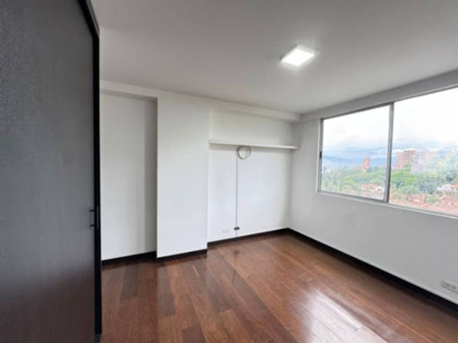 Apartamento de 2 alcobas en arriendo en Loma Benedictinos, Medellín, 100 m² · foto 14 de 21