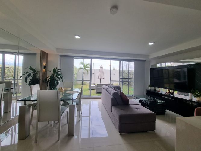 Casa de 3 alcobas en venta en Alfaguara, Jamundí, 230 m² · foto 2 de 18