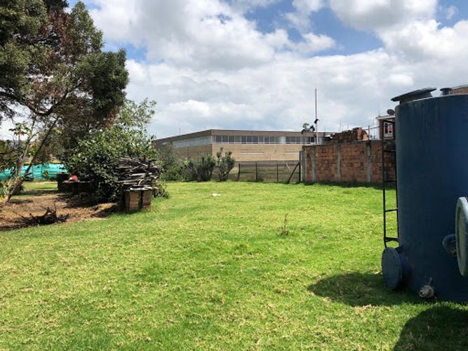 Lote en venta en Cota, 3056 m² · foto 6 de 10
