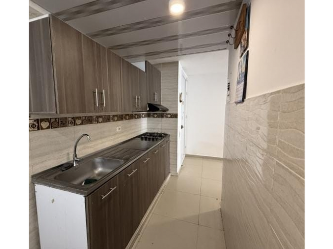 Apartamento de 3 alcobas en venta en Cr. Surcos De Pangola, Jamundí, 62 m² · foto 3 de 13