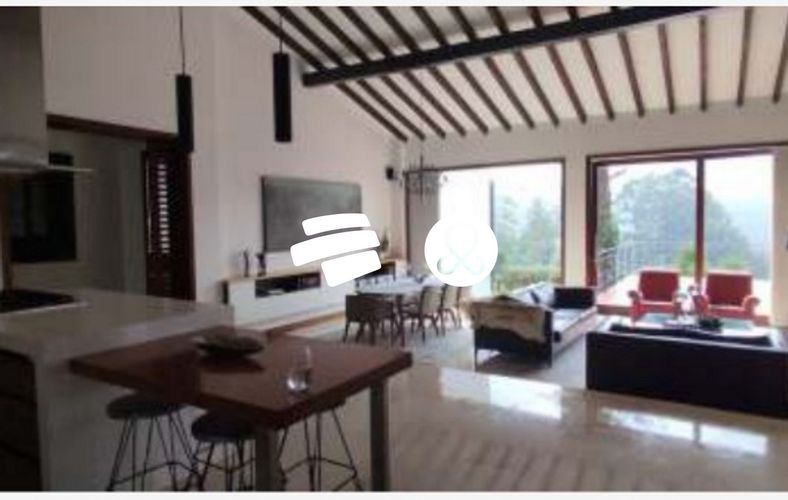 Casa de 5 alcobas en venta en Los Salados, El Retiro, 480 m² · foto 2 de 14
