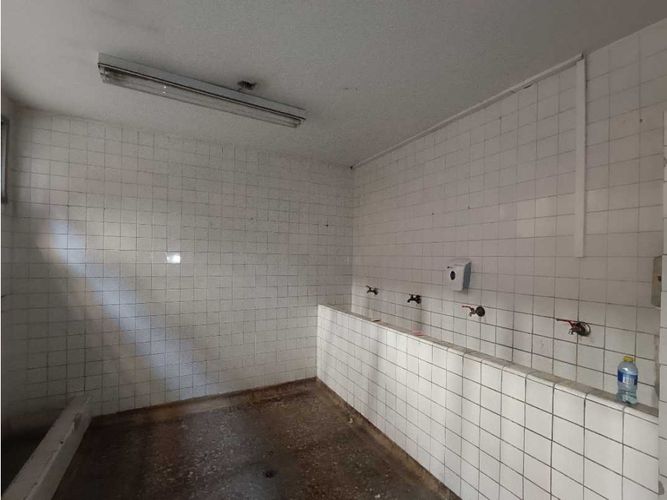 Bodega en arriendo en Los Nogales, Manizales, 1000 m² · foto 10 de 11