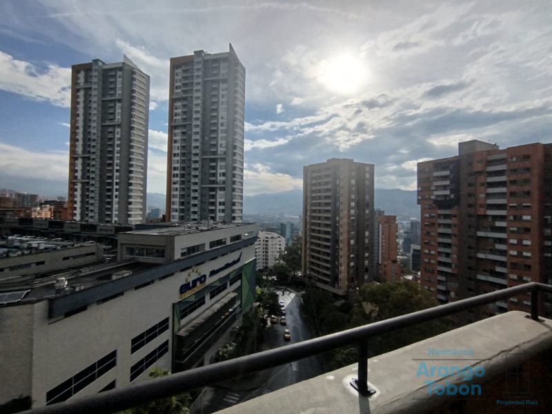 Apartamento en venta en Castropol, Medellín · foto 6 de 24