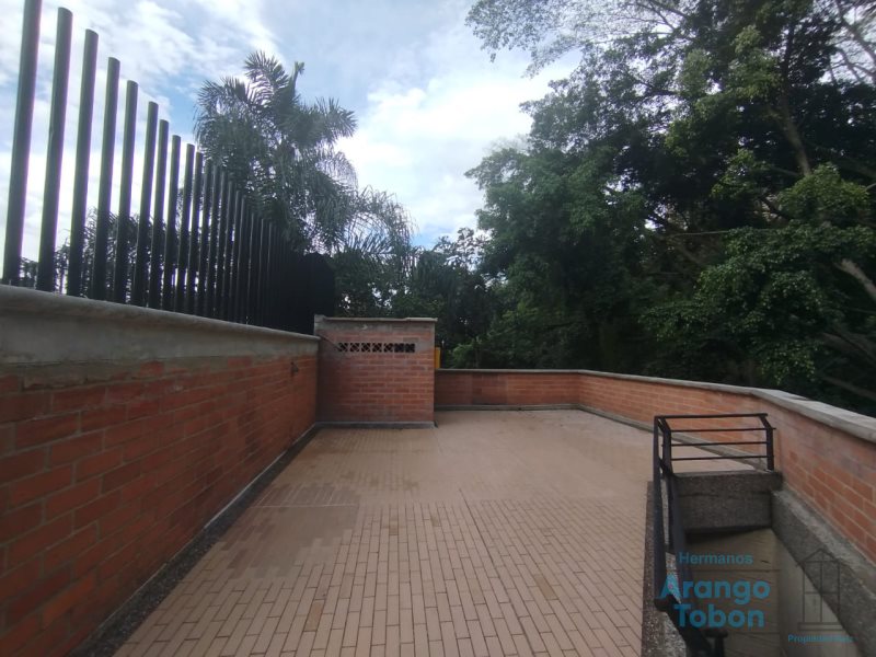 Apartamento en venta en Castropol, Medellín · foto 23 de 24