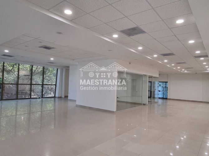Oficina en venta en Alejandría, Medellín, 418 m² · foto 6 de 14