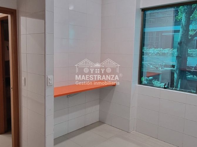 Oficina en venta en Alejandría, Medellín, 418 m² · foto 7 de 14