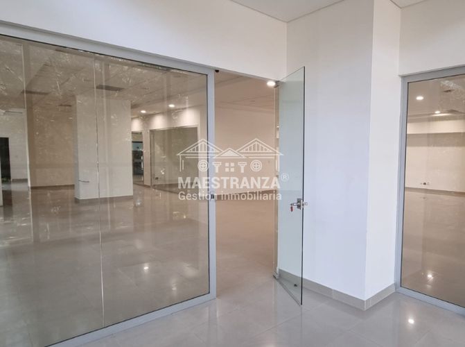Oficina en venta en Alejandría, Medellín, 418 m² · foto 13 de 14