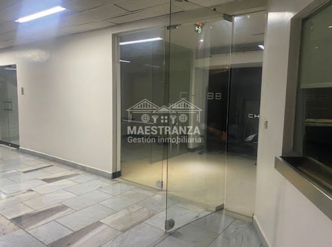 Oficina en venta en La Candelaria, Medellín, 279 m² · foto 9 de 20