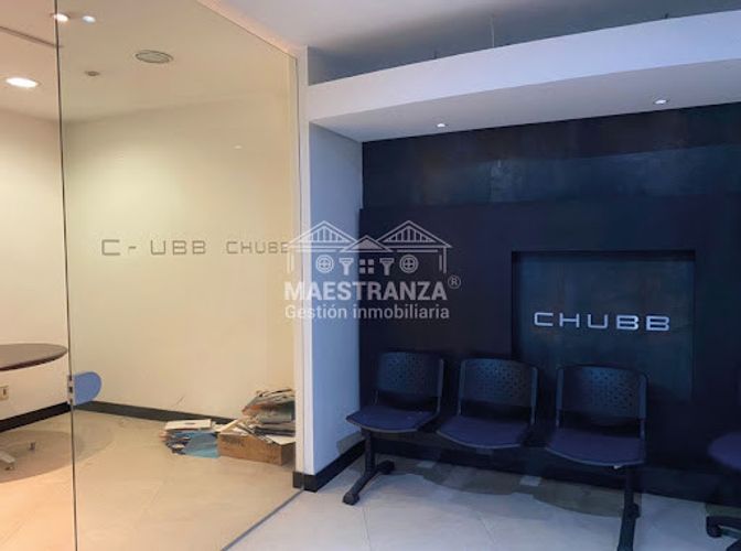 Oficina en venta en La Candelaria, Medellín, 279 m² · foto 10 de 20