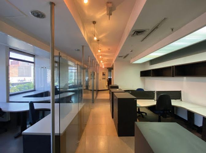 Oficina en venta en La Candelaria, Medellín, 279 m² · foto 14 de 20