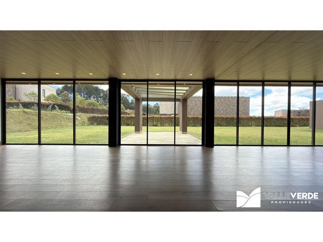 Casa de 3 alcobas en venta en Las Palmas, Envigado, 433 m² · foto 9 de 24