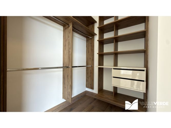 Casa de 3 alcobas en venta en Las Palmas, Envigado, 433 m² · foto 19 de 24