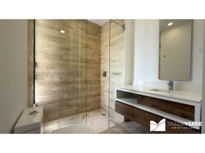 Casa de 3 alcobas en venta en Las Palmas, Envigado, 433 m² · foto 21 de 24