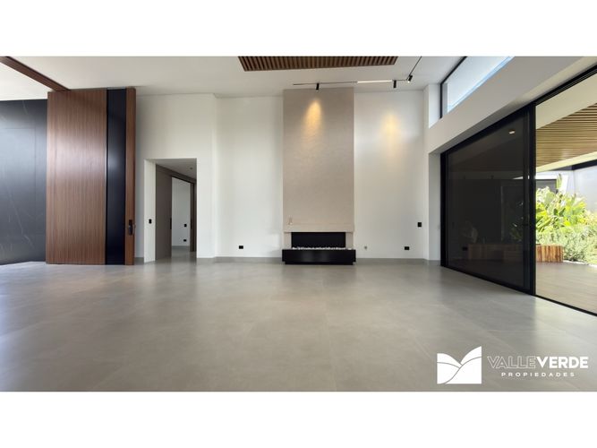 Casa de 3 alcobas en venta en Llano Grande, Rionegro, 690 m² · foto 9 de 24