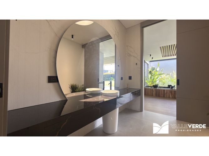 Casa de 3 alcobas en venta en Llano Grande, Rionegro, 690 m² · foto 11 de 24