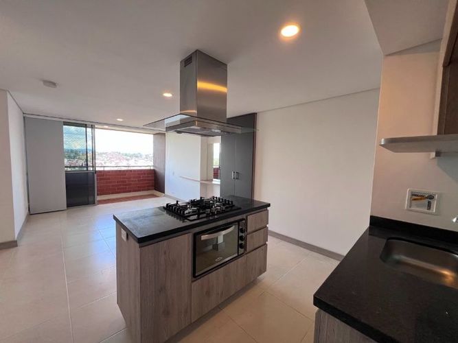 Apartamento de 3 alcobas en venta en Santa Ana, Rionegro, 67 m² · foto 3 de 17