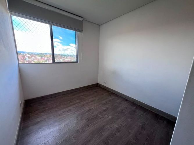 Apartamento de 3 alcobas en venta en Santa Ana, Rionegro, 67 m² · foto 8 de 17