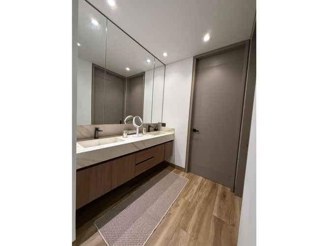 Casa de 4 alcobas en venta en Llano Grande, Rionegro, 620 m² · foto 15 de 20