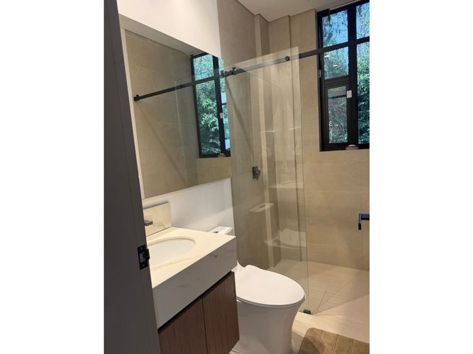 Casa de 4 alcobas en venta en Llano Grande, Rionegro, 620 m² · foto 19 de 20