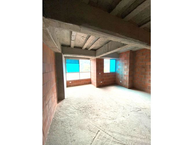 Apartamento de 2 alcobas en venta en Pan De Azucar, Sabaneta, 52 m² · foto 2 de 8
