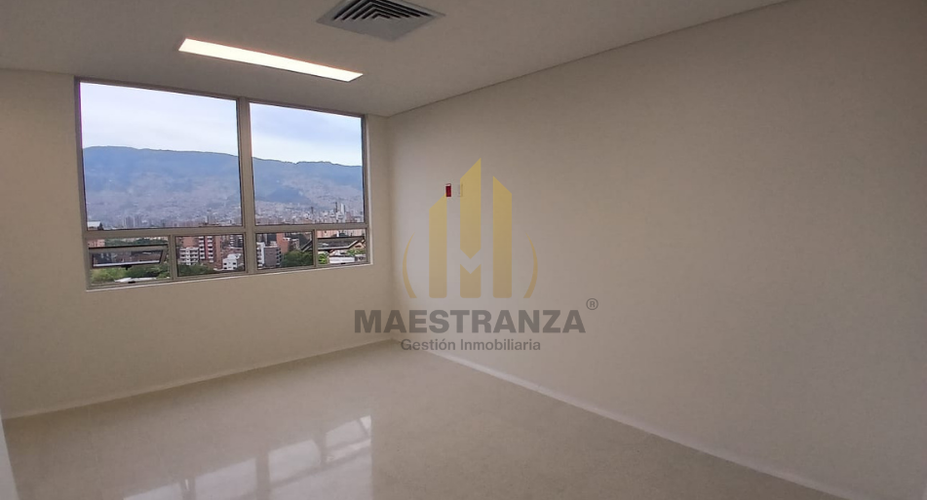 Consultorio en arriendo en Lorena, Medellín, 58 m² · foto 2 de 17