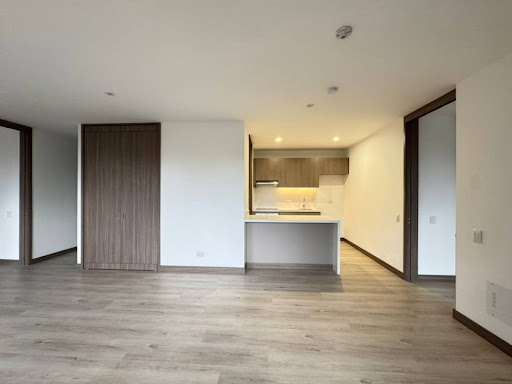 Apartamento en arriendo en San Lucas, Medellín · foto 6 de 24