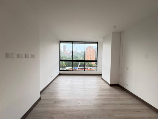 Apartamento en arriendo en San Lucas, Medellín · foto 21 de 24