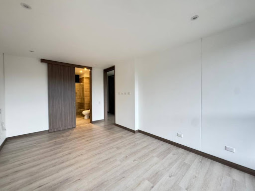 Apartamento en arriendo en San Lucas, Medellín · foto 23 de 24