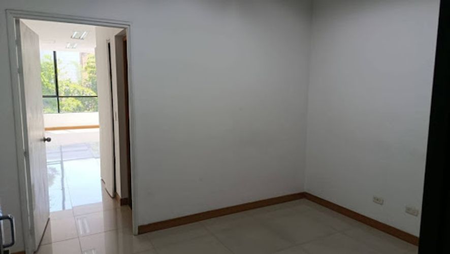 Local en arriendo en Milla De Oro, Medellín, 46 m² · foto 6 de 9