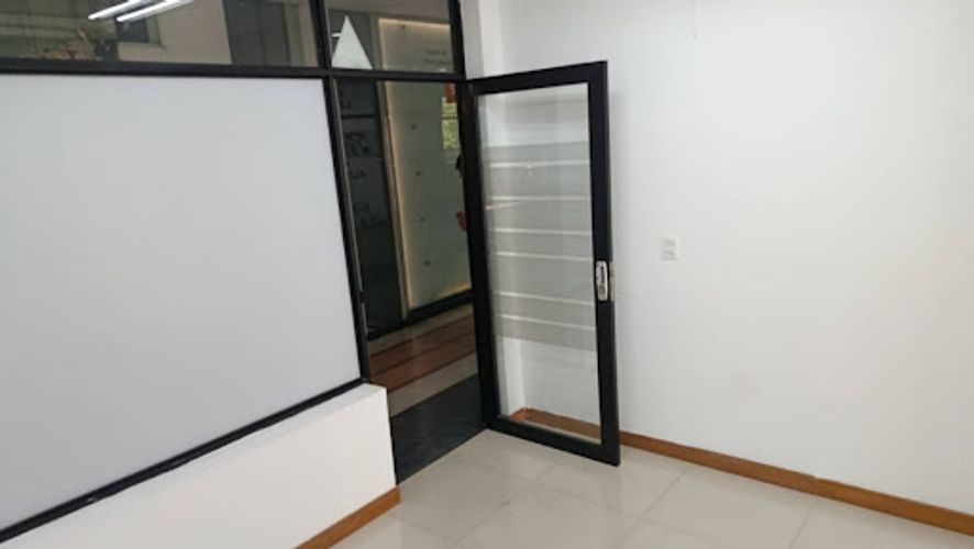 Local en arriendo en Milla De Oro, Medellín, 46 m² · foto 7 de 9