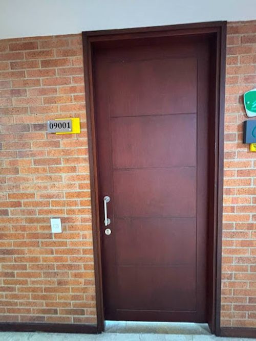 Oficina en arriendo en Loma De San Julian, Medellín, 22 m² · foto 5 de 5