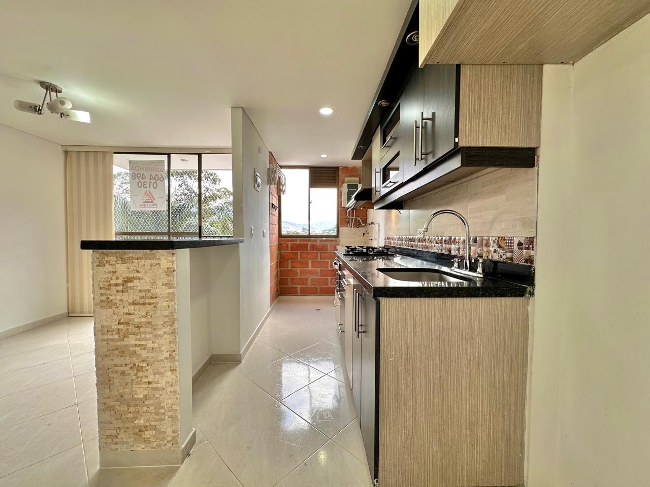 Apartamento en venta en Rodeo Alto, Medellín · foto 3 de 12