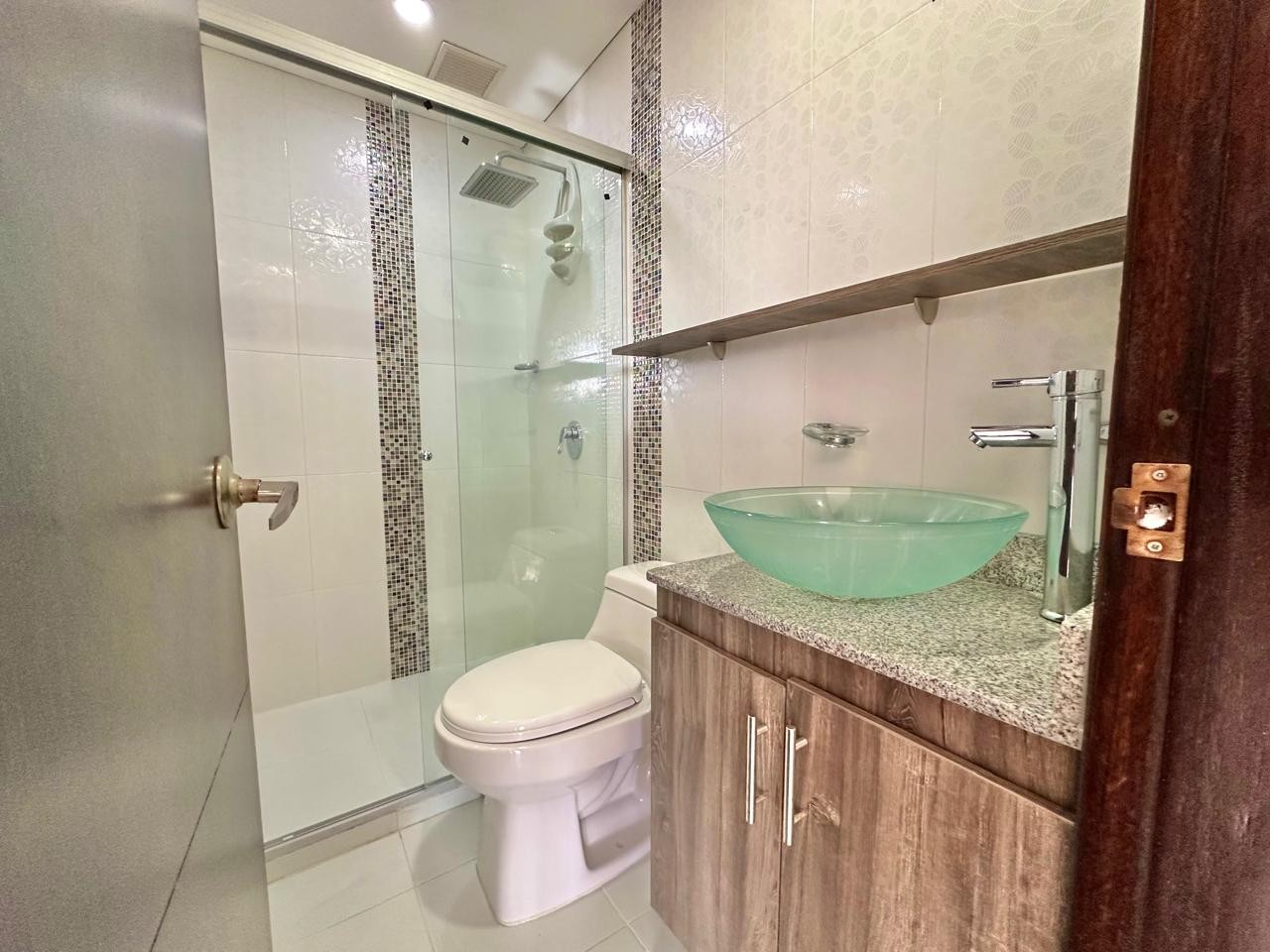 Apartamento en venta en Rodeo Alto, Medellín · foto 6 de 12