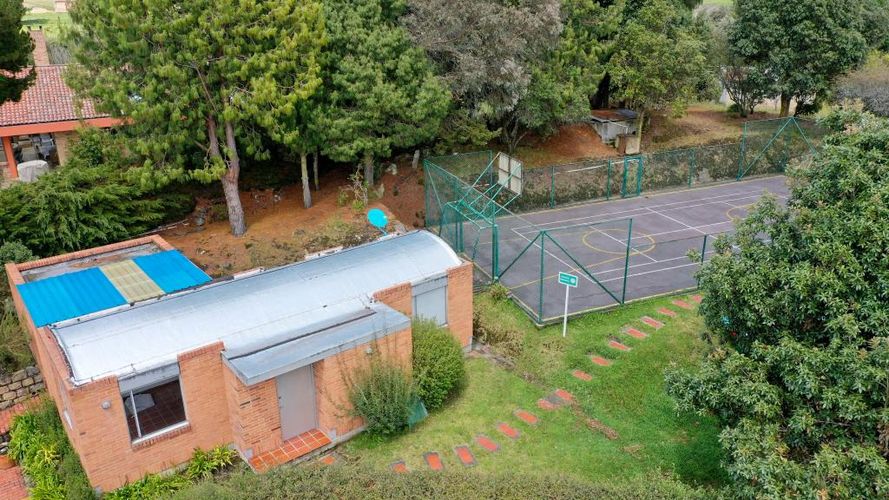Lote en venta en El Libano, La Calera, 3400 m² · foto 5 de 24
