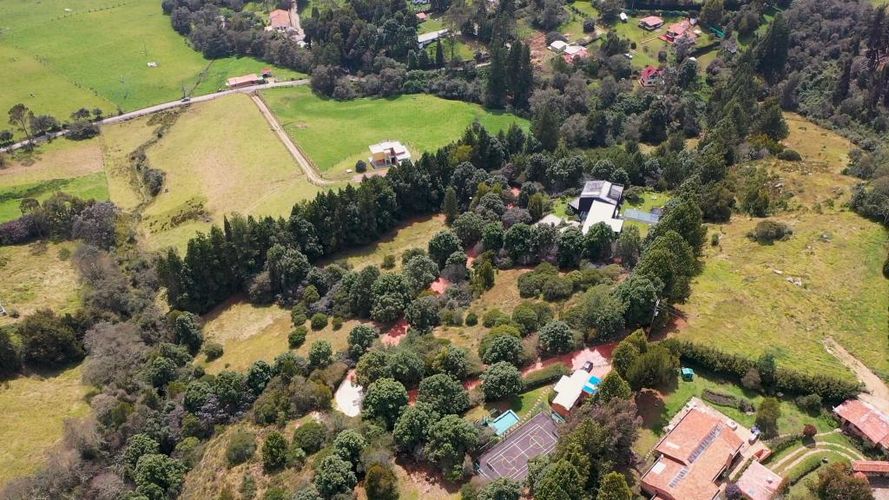 Lote en venta en El Libano, La Calera, 3400 m² · foto 22 de 24