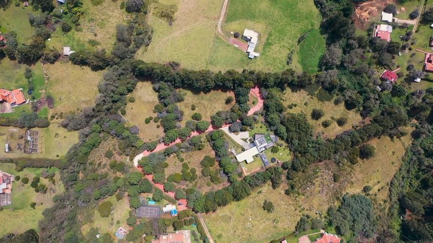 Lote en venta en El Libano, La Calera, 3400 m² · foto 23 de 24