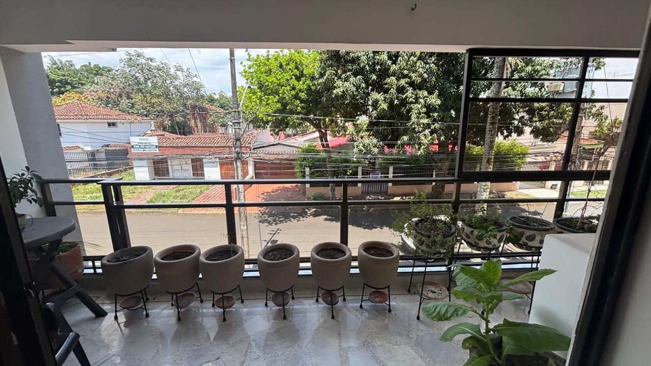 Apartamento en venta en Ciudad Jardin, Cali · foto 5 de 11