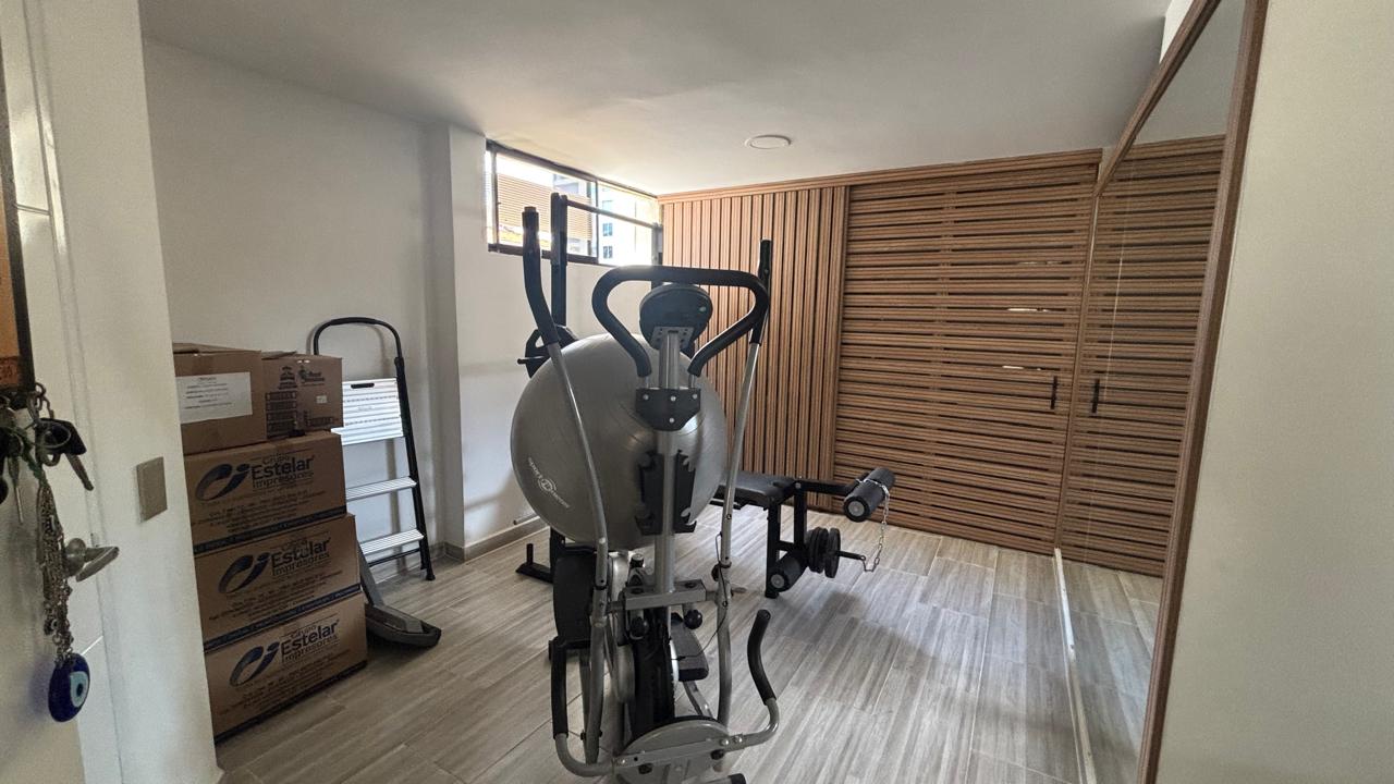 Apartamento en venta en Ciudad Jardin, Cali · foto 8 de 11