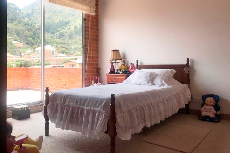 Casa de 3 alcobas en venta en Pueblo Viejo, Cota, 237 m² · foto 10 de 20