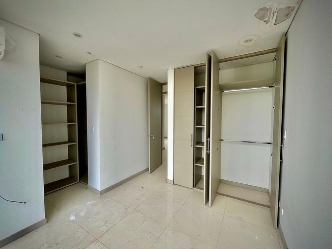Apartamento de 4 alcobas en venta en Julio Campos Gonzalez, Girardot, 126 m² · foto 16 de 24