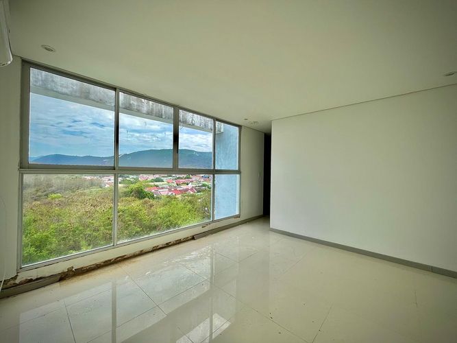 Apartamento de 4 alcobas en venta en Julio Campos Gonzalez, Girardot, 126 m² · foto 22 de 24