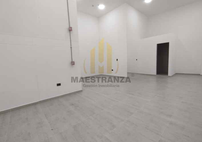 Local en arriendo en Villa Nueva, Medellín, 71 m² · foto 2 de 15