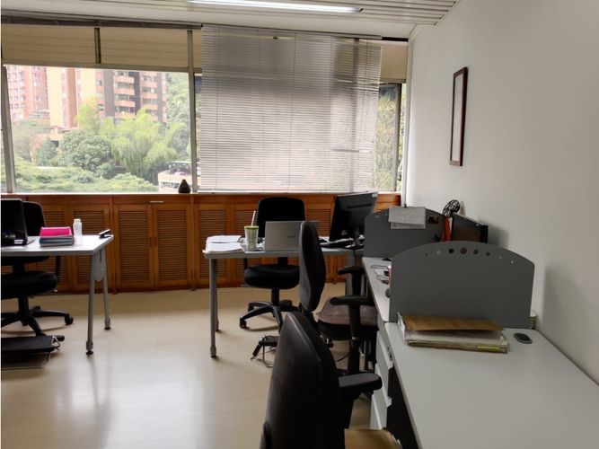 Oficina en venta en Manila, Medellín, 101 m² · foto 6 de 10